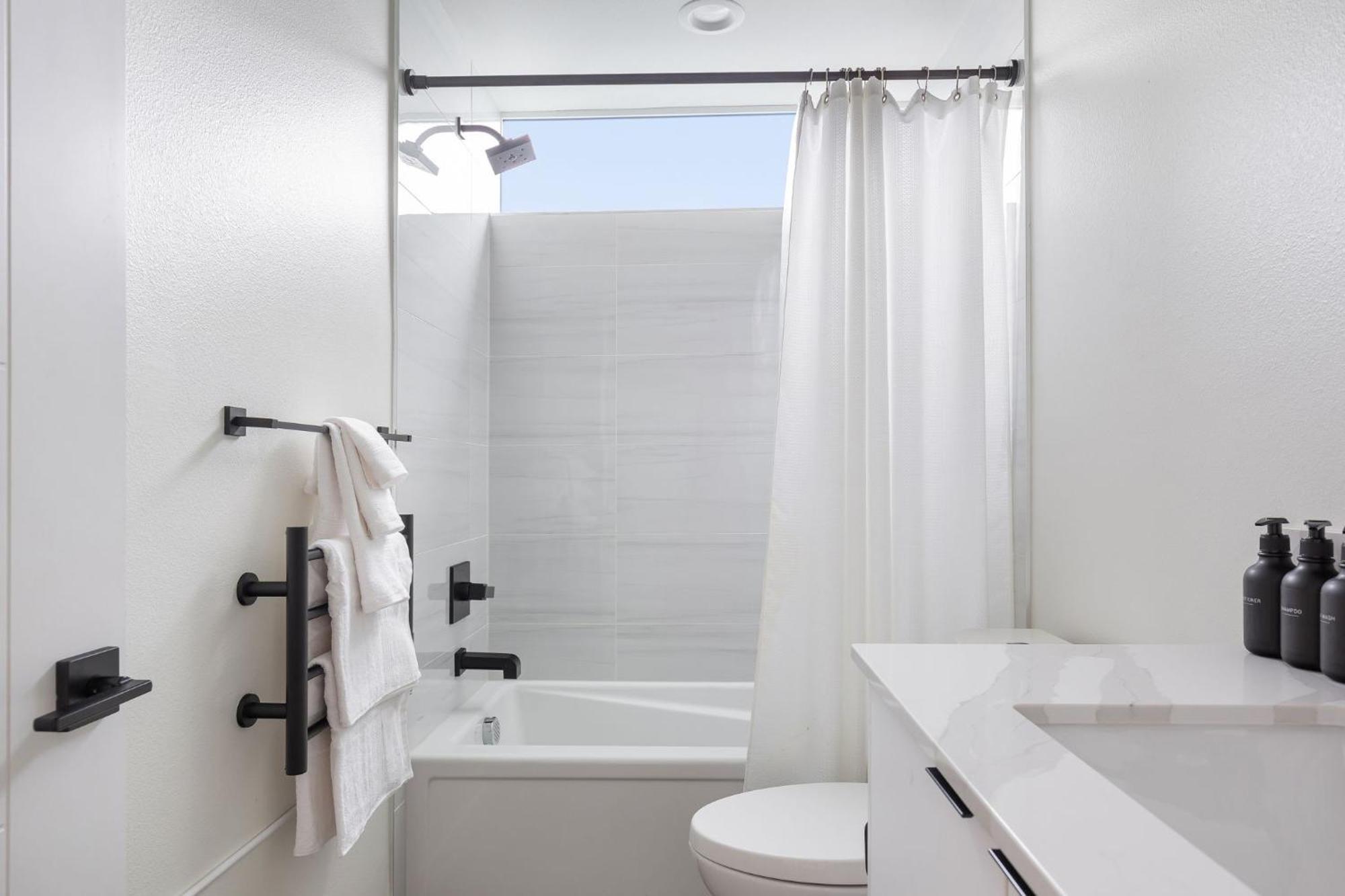 Stylish Townhouse Near Seattle Attractions Villa Ngoại thất bức ảnh